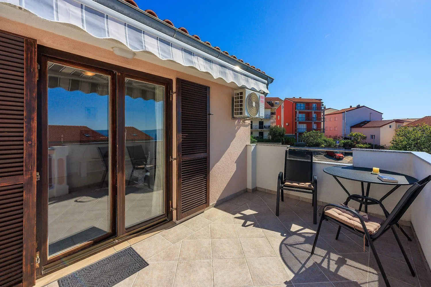 Apartment Idyllisches Studio-Apartment Mit Grandiosen Meerblick, Privatparkplatz, Wifi Crikvenica