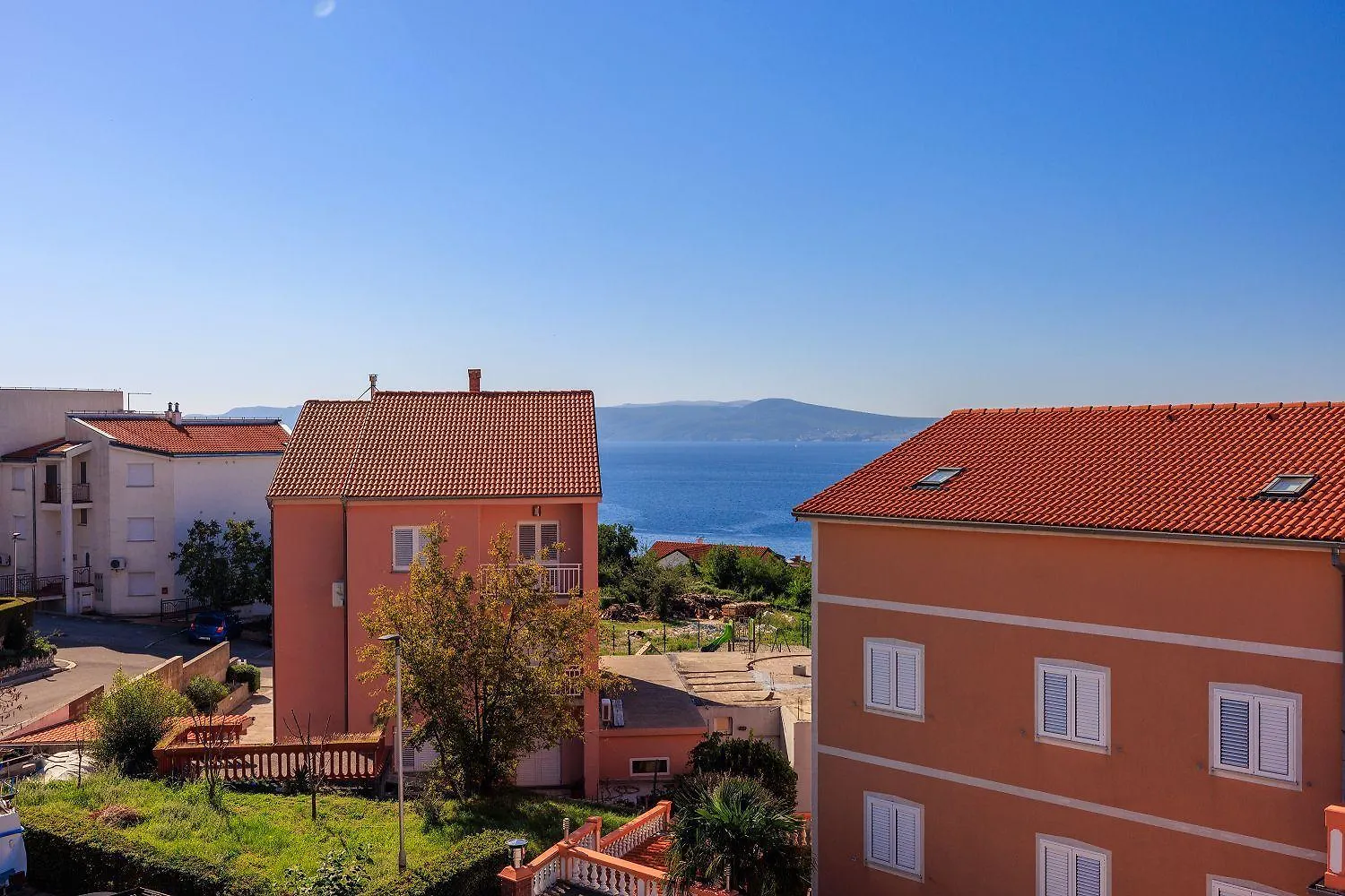 Idyllisches Studio-Apartment Mit Grandiosen Meerblick, Privatparkplatz, Wifi Crikvenica 0*,  Croatia