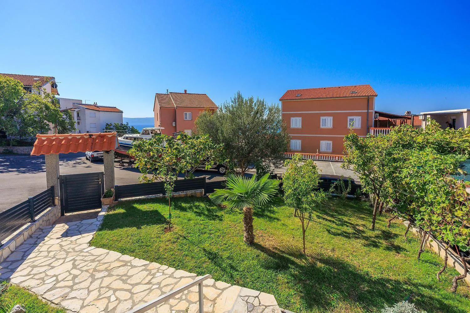 Idyllisches Studio-Apartment Mit Grandiosen Meerblick, Privatparkplatz, Wifi Crikvenica Apartament